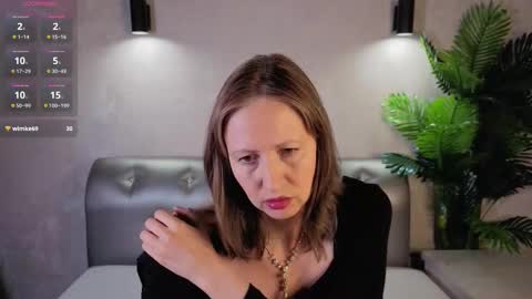 Snapshot of elizabethandersonn chatting on 03-11-26, 08:42 Elizabeth online show from 03-11-26, 08:42