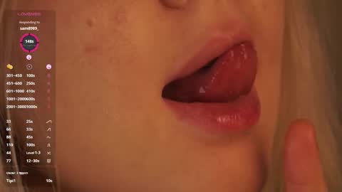 Snapshot of elizabethennals chatting on 11-11-25, 06:19 Elizabeth online show from 11-11-25, 06:19