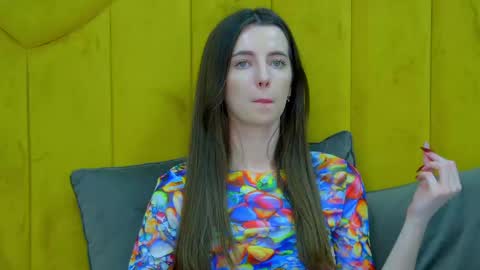 Elizabet online show from 01-24-25, 05:53