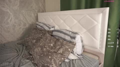 Snapshot of elizamaisy chatting on 12-09-24, 10:41 Eva online show from 12-09-24, 10:41