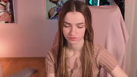 elizzza_ online show from 07-07-26, 05:21