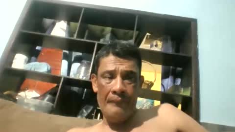 eljim323323 online show from 04-20-26, 07:44