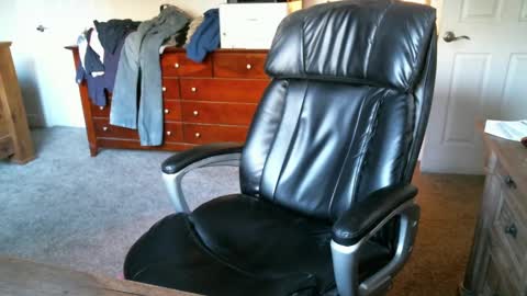 Elk online show from 10-05-25, 02:15