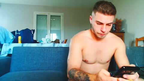 elkafit28 online show from 04-18-26, 08:07