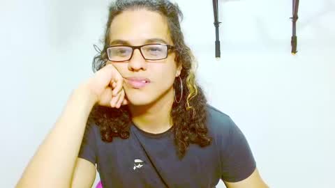 Snapshot of elkingthe chatting on 12-16-24, 04:05 Diana online show from 12-16-24, 04:05