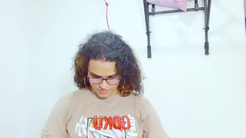 Snapshot of elkingthe chatting on 12-21-24, 12:53 Diana online show from 12-21-24, 12:53