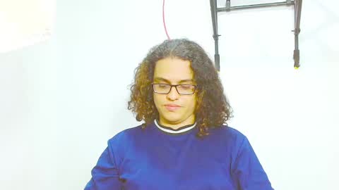 Snapshot of elkingthe chatting on 01-04-25, 04:22 Diana online show from 01-04-25, 04:22