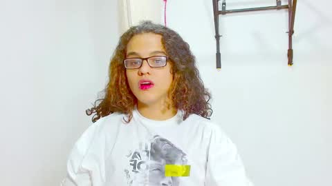 Snapshot of elkingthe chatting on 01-16-25, 10:34 Diana online show from 01-16-25, 10:34