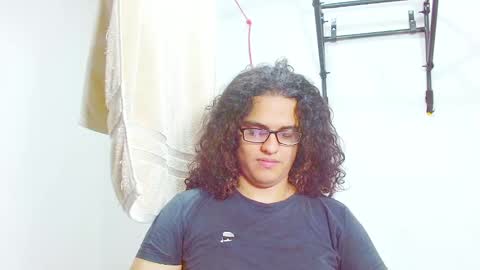 Snapshot of elkingthe chatting on 01-21-25, 06:12 Diana online show from 01-21-25, 06:12