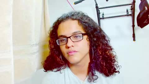 Snapshot of elkingthe chatting on 01-28-25, 06:49 Diana online show from 01-28-25, 06:49