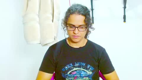 Snapshot of elkingthe chatting on 02-13-25, 03:29 Diana online show from 02-13-25, 03:29