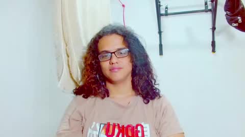 Snapshot of elkingthe chatting on 02-15-25, 06:44 Diana online show from 02-15-25, 06:44