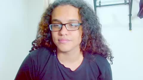 Snapshot of elkingthe chatting on 02-15-25, 11:47 Diana online show from 02-15-25, 11:47