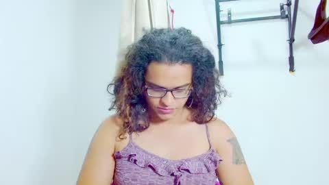 Snapshot of elkingthe chatting on 02-18-25, 12:39 Diana online show from 02-18-25, 12:39