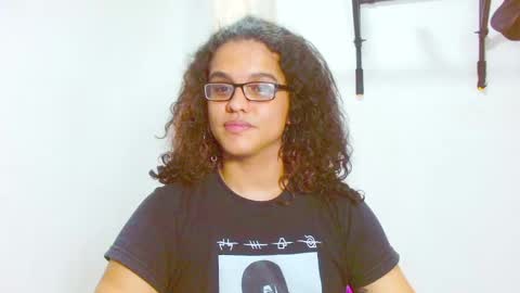 Snapshot of elkingthe chatting on 03-01-25, 02:48 Diana online show from 03-01-25, 02:48