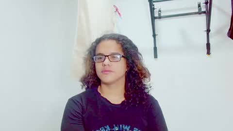 Snapshot of elkingthe chatting on 03-11-25, 12:17 Diana online show from 03-11-25, 12:17