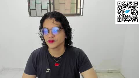 Snapshot of elkingthe chatting on 11-23-25, 05:57 Diana online show from 11-23-25, 05:57