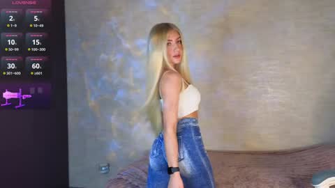 Ella online show from 02-24-26, 12:30