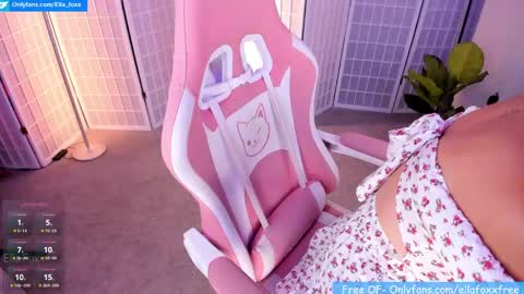 ella_foxx online show from 05-27-26, 02:52