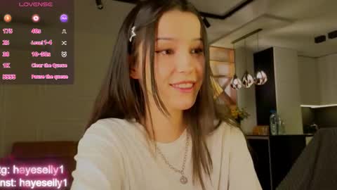 Snapshot of ella_hayes chatting on 01-11-26, 12:37 Ella NEXT STREAM 1TH DECEMBER 1200 - 0800 AM AT MOSCOW TIME online show from 01-11-26, 12:37