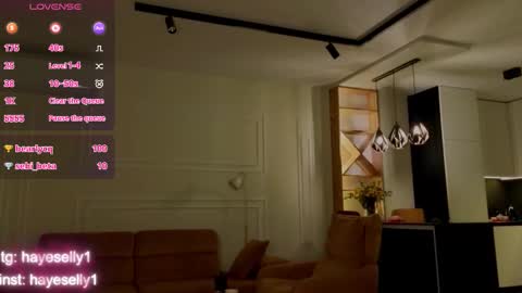 Snapshot of ella_hayes chatting on 01-18-26, 11:19 Ella NEXT STREAM 1TH DECEMBER 1200 - 0800 AM AT MOSCOW TIME online show from 01-18-26, 11:19