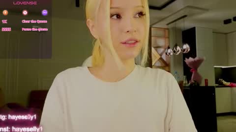 Snapshot of ella_hayes chatting on 03-06-26, 09:22 Ella NEXT STREAM 1TH DECEMBER 1200 - 0800 AM AT MOSCOW TIME online show from 03-06-26, 09:22