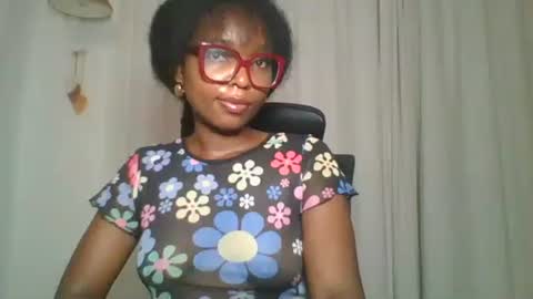 Ella online show from 10-09-25, 02:31