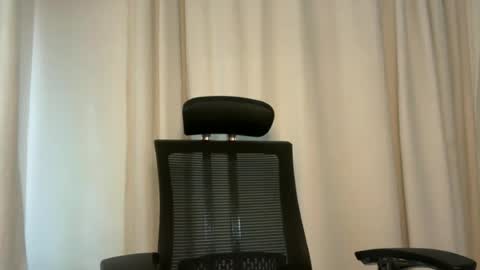 Ella online show from 06-20-26, 07:55