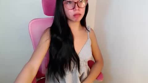 ella_walkerxxx online show from 05-02-26, 05:45