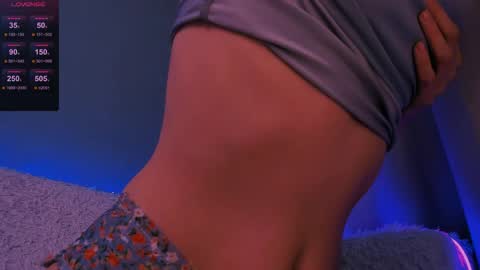 ellaamber online show from 04-24-26, 12:35