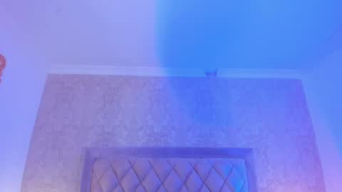 Ellaa Muller online show from 12-19-24, 09:06