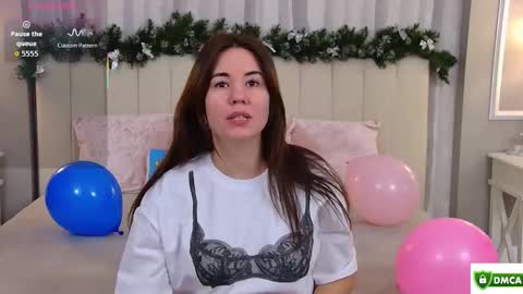 Ella online show from 01-18-26, 04:16