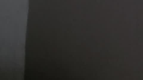 Ella online show from 04-18-26, 02:48