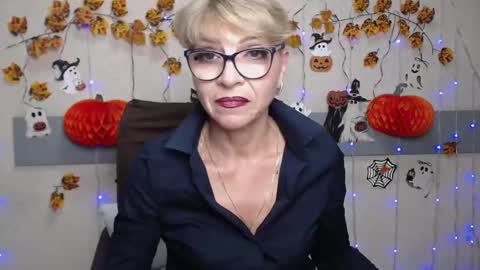 EllaBonito online show from 11-11-25, 06:35