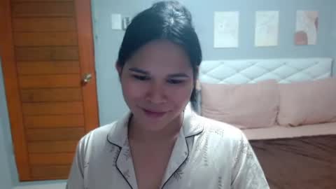 EllaFord online show from 06-16-26, 01:36