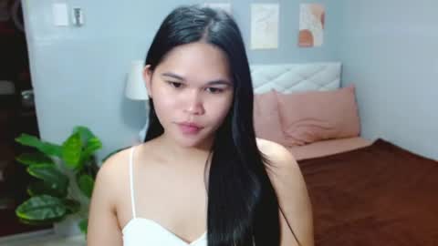 EllaFord online show from 06-22-26, 02:57