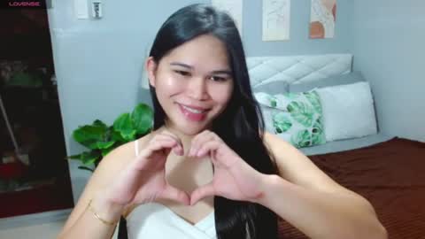 EllaFord online show from 07-27-26, 04:52