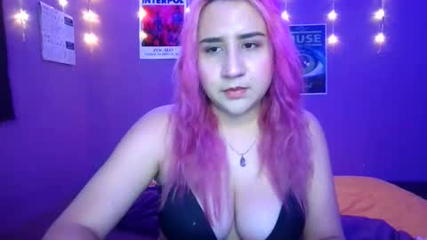Ella Frannz online show from 05-07-26, 03:12