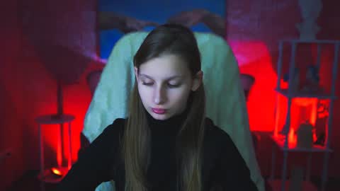 Snapshot of ellahorton chatting on 12-03-24, 06:37 Ella online show from 12-03-24, 06:37