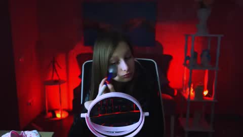 Snapshot of ellahorton chatting on 02-22-25, 06:39 Ella online show from 02-22-25, 06:39