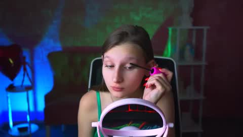 Snapshot of ellahorton chatting on 03-01-25, 09:18 Ella online show from 03-01-25, 09:18