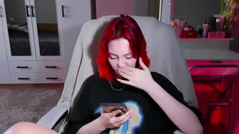ellales online show from 05-15-26, 08:54