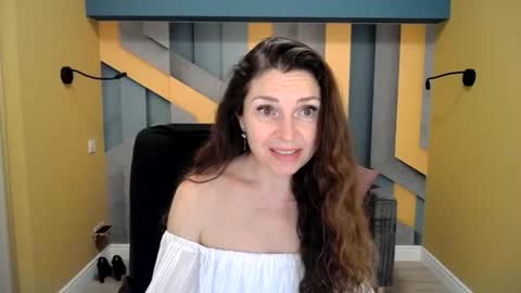 EllaLongs online show from 12-28-24, 12:35