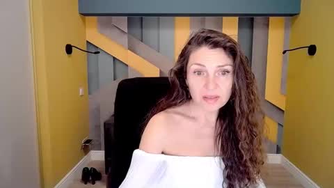 EllaLongs online show from 02-15-25, 12:33