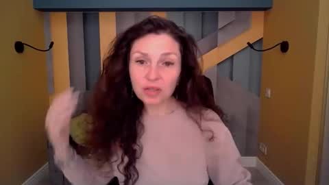 EllaLongs online show from 03-17-26, 12:30