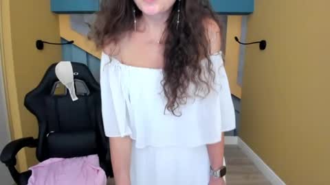 EllaLongs online show from 07-28-26, 12:48