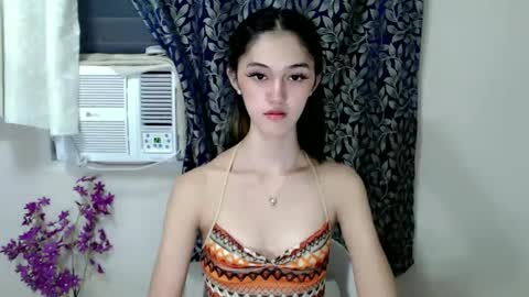 Snapshot of ellamiller69 chatting on 10-02-25, 09:11 ELLA online show from 10-02-25, 09:11