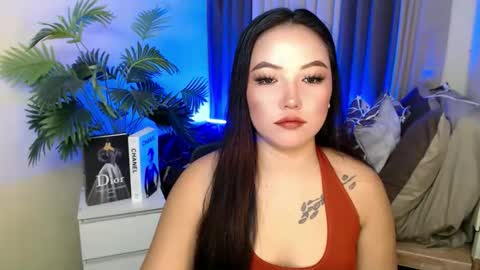 Ella online show from 12-19-25, 02:40