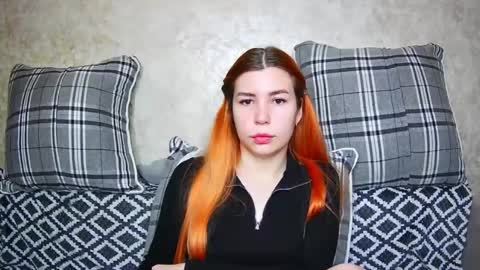 Snapshot of ellanuar chatting on 09-16-25, 05:52 EllaNuar online show from 09-16-25, 05:52