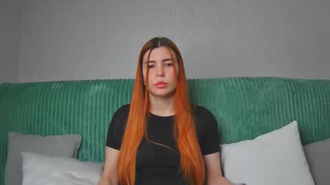 EllaNuar online show from 02-26-26, 07:51